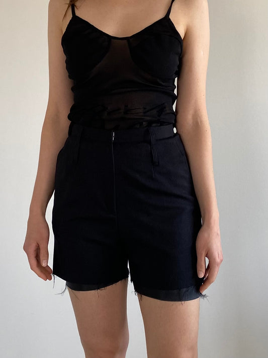 Untrimmed shorts (black)