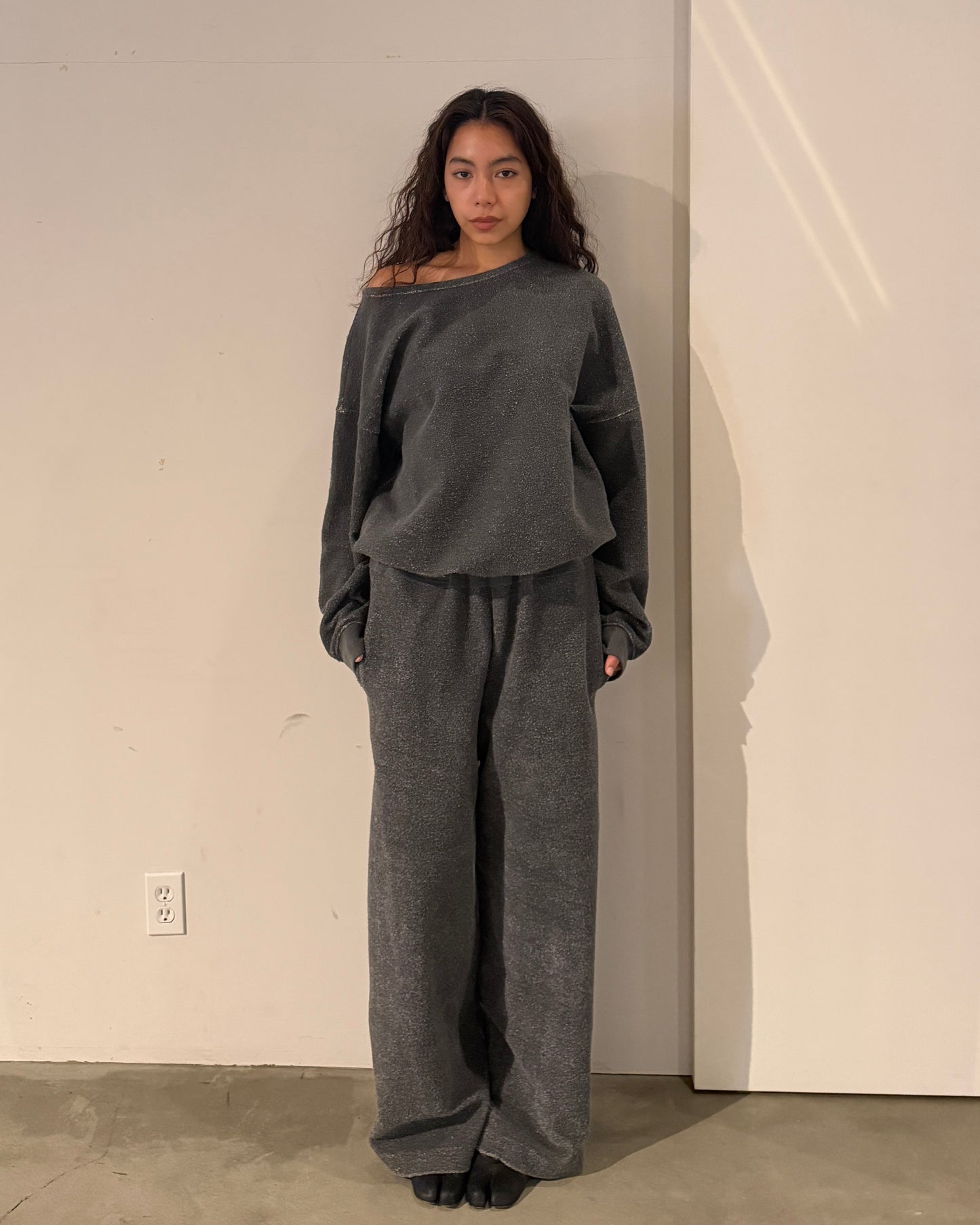 WIDE SWEAT-PANTS / Smoke