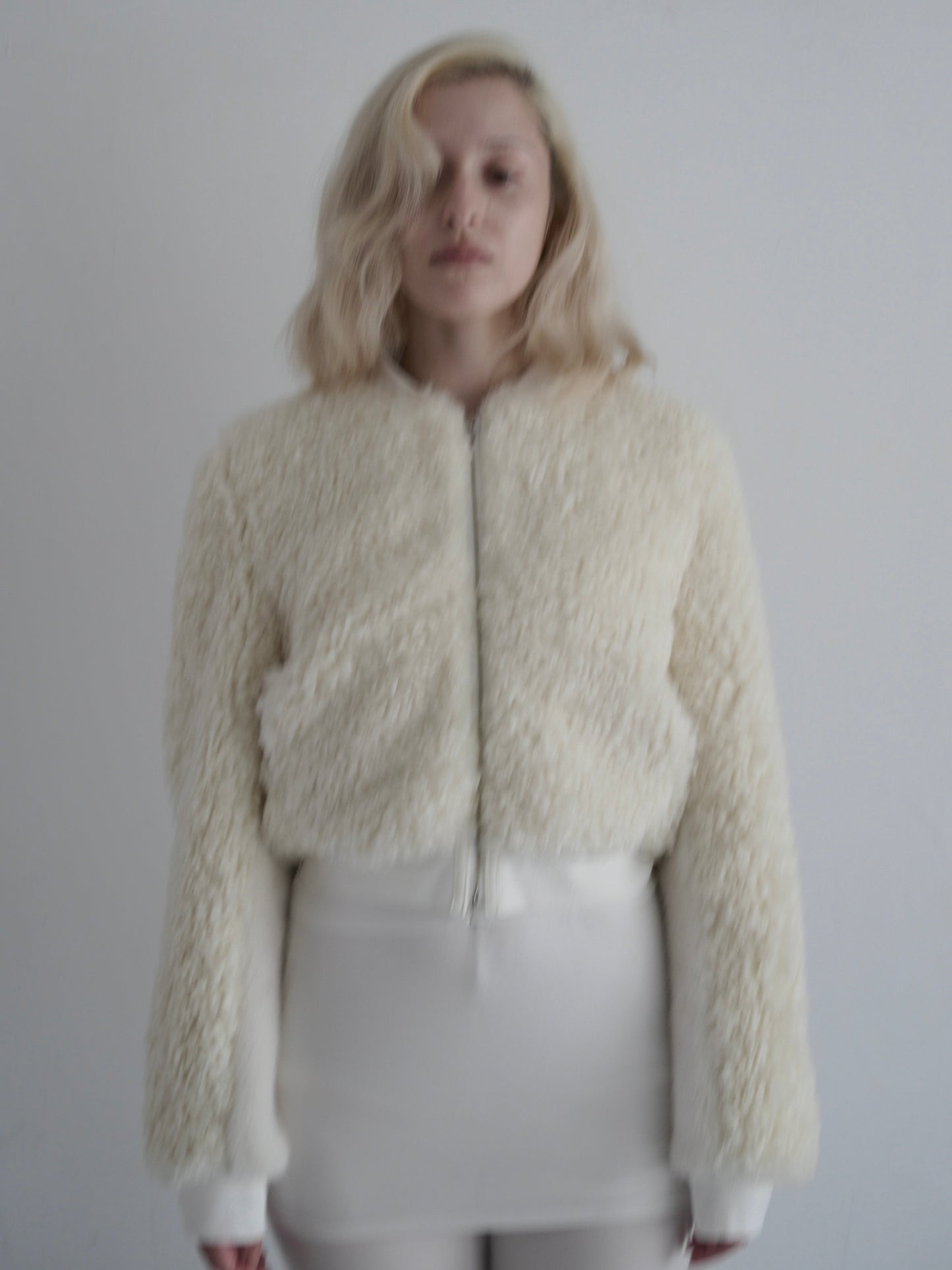 curly blouson / White